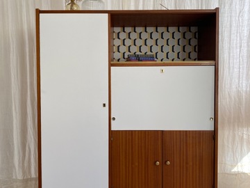 Vente avec paiement en ligne: Secrétaire vintage scandinave