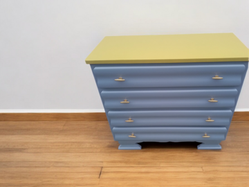 Vente avec paiement en ligne: Commode art déco grise clair et dorée