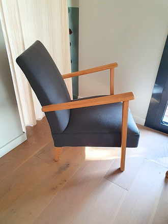 Fauteuil vintage gris anthracite