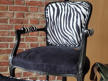 Vente avec paiement en ligne: Fauteuil bergère motif zèbre