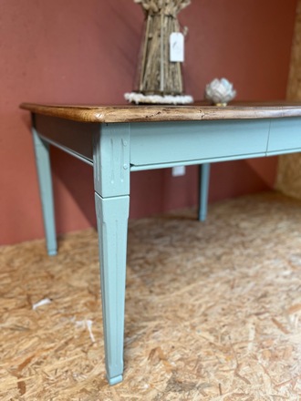 Table de ferme carrée en poirier et vert de gris
