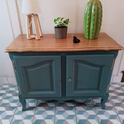 Vente avec paiement en ligne: Joli petit buffet ancien bleu gris