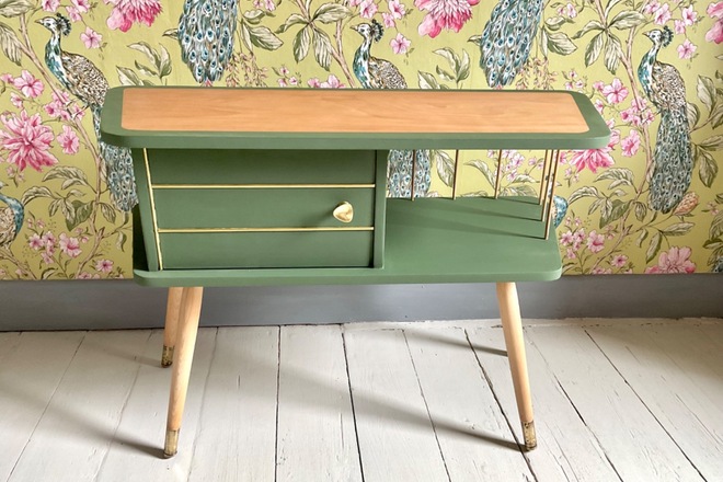 Chevet style scandinave vintage bois et kaki