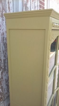Armoire vitrine parisienne 1930 jaune olive