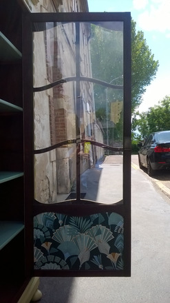 Armoire vitrine parisienne 1930 jaune olive