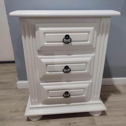 Vente avec paiement en ligne: Chiffonnier relooké lin clair
