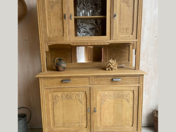 Vente avec paiement en ligne: Buffet 2 corps type vaisselier en chêne