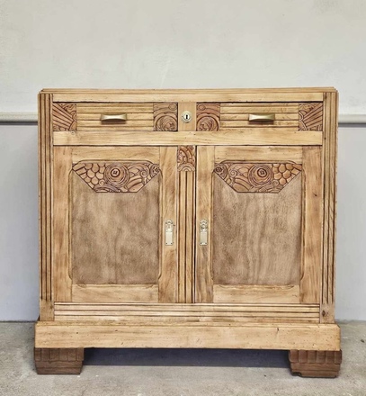 Buffet parisien art déco 
