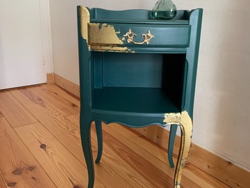 Vente avec paiement en ligne: Table de chevet  vert sapin