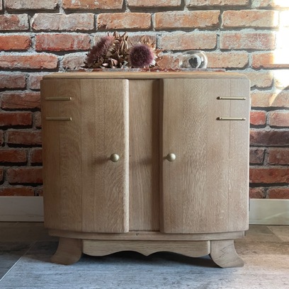 Vente avec paiement en ligne: Meuble d'appoint art déco intérieur jaune moutarde