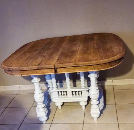 Table campagnarde Henri II extensible 