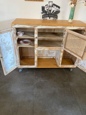 Buffet Mado transformé style industriel 