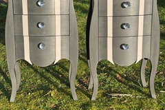 Vente avec paiement en ligne: Paire de chevets gris anthracite et blanc