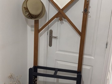 Vente avec paiement en ligne: Ancien vestiaire art déco en bois bleu marine pour entrée