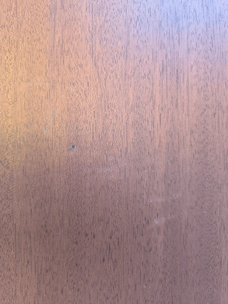 Lot de tables gigognes en acajou pieds laiton