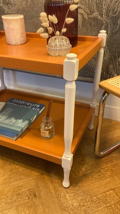 Table d'appoint bois blond, La Table Bellême