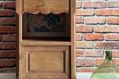 Vente avec paiement en ligne: Meuble d'appoint / de rangement en chêne