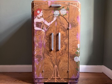 Vente avec paiement en ligne: Meuble musique vintage transformé avec motifs art nouveau