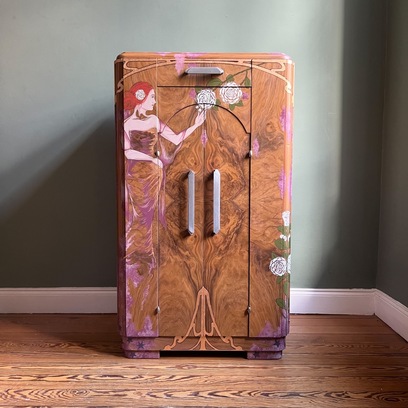Vente avec paiement en ligne: Meuble musique vintage transformé avec motifs art nouveau
