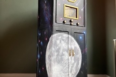 Vente avec paiement en ligne: Meuble radio vintage transformé motifs voie lactée