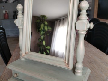 Vente avec paiement en ligne: Miroir de table patiné