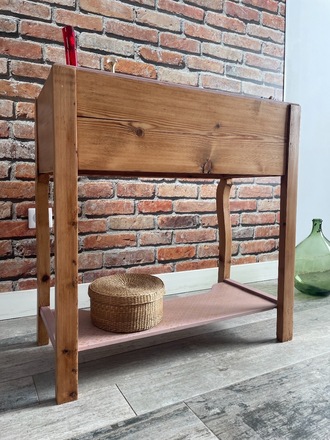 Table de toilette en pichepin