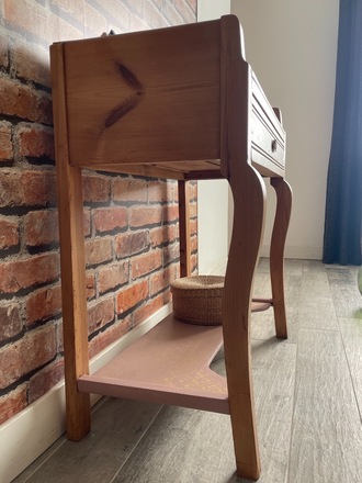 Table de toilette en pichepin