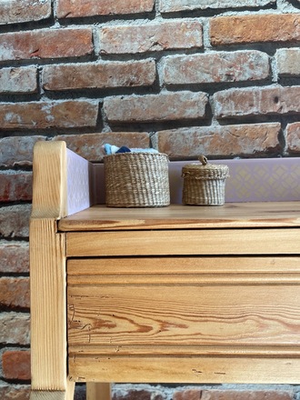 Table de toilette en pichepin