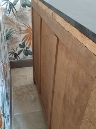 Buffet en bois naturel 