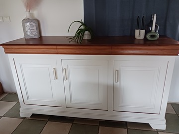 Vente avec paiement en ligne: Buffet 3 portes merisier bois et blanc 