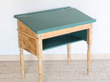 Vente avec paiement en ligne: Bureau pupitre touche de vert et intérieur floral
