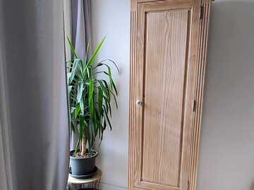 Vente avec paiement en ligne: Jolie bonnetière bois intérieur floral