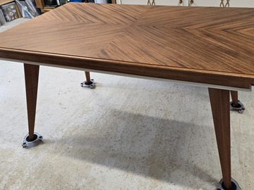 Vente avec paiement en ligne: Table bois massif vintage