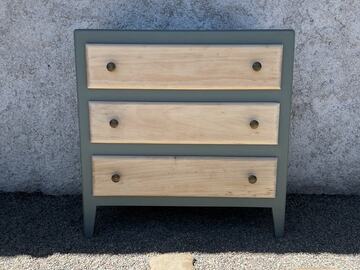Vente avec paiement en ligne: Commode vintage