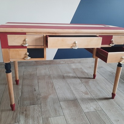 Vente avec paiement en ligne: Bureau 5 tiroirs avec tablettes rétractables