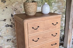 Vente avec paiement en ligne: Chiffonnier Vintage Bois Massif Pieds Compas