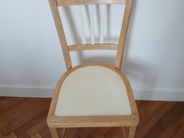 Vente avec paiement en ligne: Chaise blanche et bois 