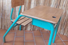 Vente avec paiement en ligne: Bureau d'écolier individuel années 60