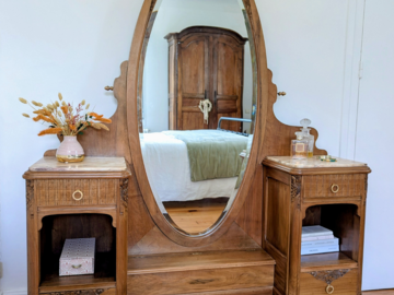 Vente avec paiement en ligne: Coiffeuse de style Art Déco