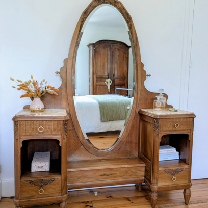 Vente avec paiement en ligne: Coiffeuse de style Art Déco