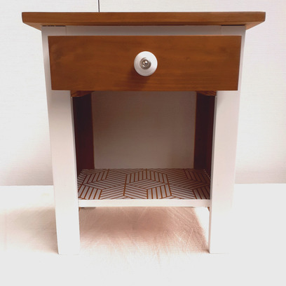 Vente avec paiement en ligne: Table chevet / meuble d'appoint en Pin