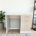 Vente avec paiement en ligne: Bureau beige et or en bois massif