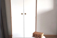 Vente avec paiement en ligne: Armoire enfant blanche satinée