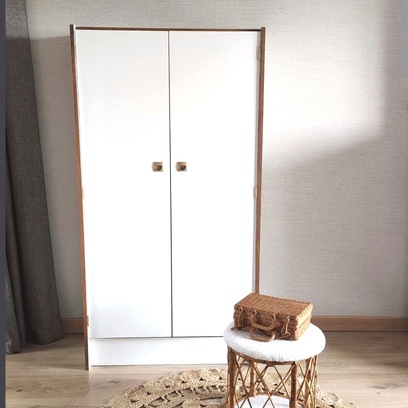 Vente avec paiement en ligne: Armoire enfant blanche satinée