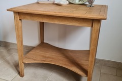 Vente avec paiement en ligne: Table d'appoint ou desserte chêne brut années 30