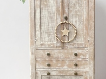 Vente avec paiement en ligne: Meuble de rangement / armoire patiné