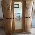 Vente avec paiement en ligne: Armoire ancienne chêne massif 3 portes miroir