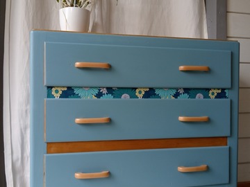 Vente avec paiement en ligne: Commode Vintage Sixties Bleue en Pin Rénovée