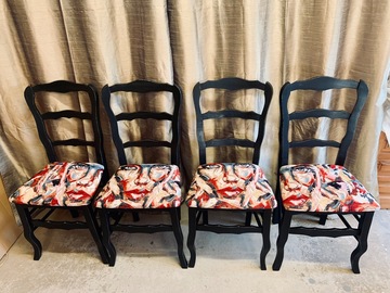 Vente avec paiement en ligne: Lot 4 chaises vintage hêtre années 60