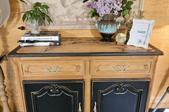 Vente avec paiement en ligne: Buffet Louis XV restauré merisier noir doré "Albus"